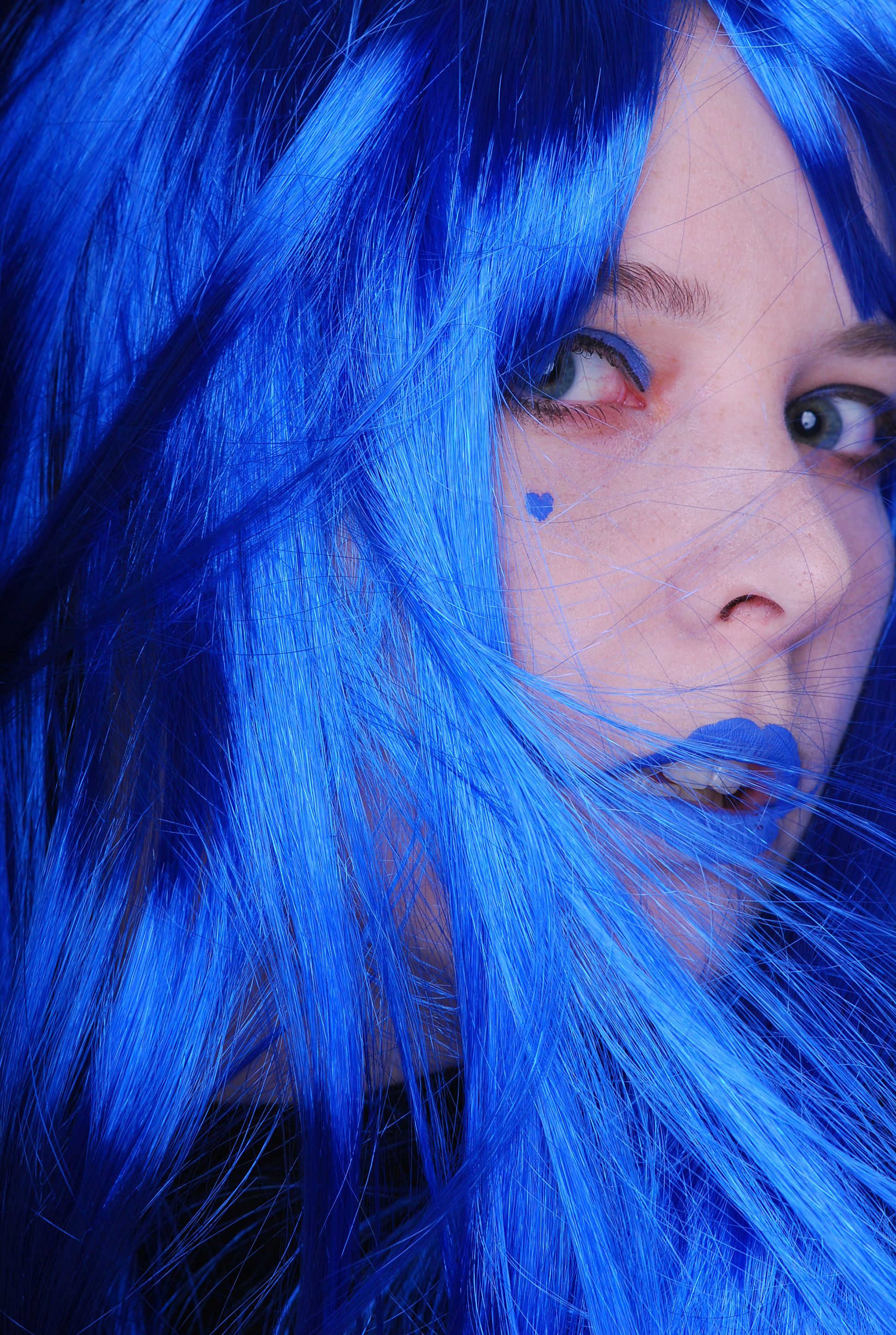 Electric Neon Blue Pixie